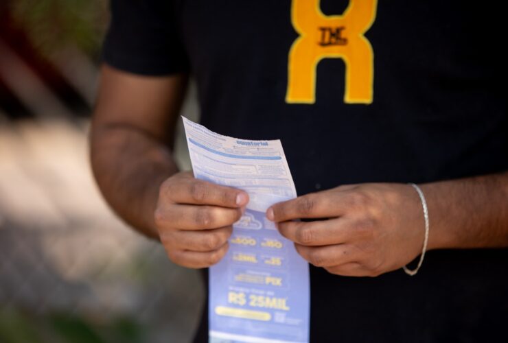 Mais de 400 mil usuários têm direito à tarifa social de energia em Goiás