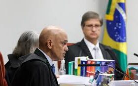 STF valida delação de Mauro Cid e mantém pressão sobre Bolsonaro