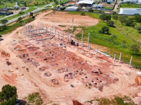 Obra do Hospital Municipal de Senador Canedo avança com instalação de novos pilares