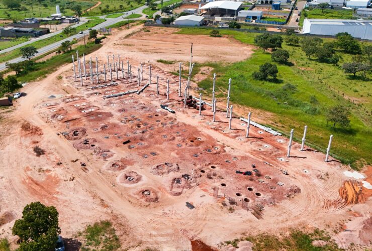 Obra do Hospital Municipal de Senador Canedo avança com instalação de novos pilares