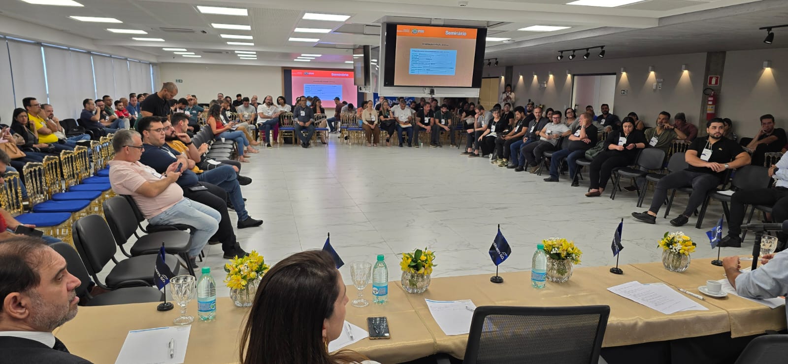 Seminário esclarece funcionamento regular de bares e restaurantes