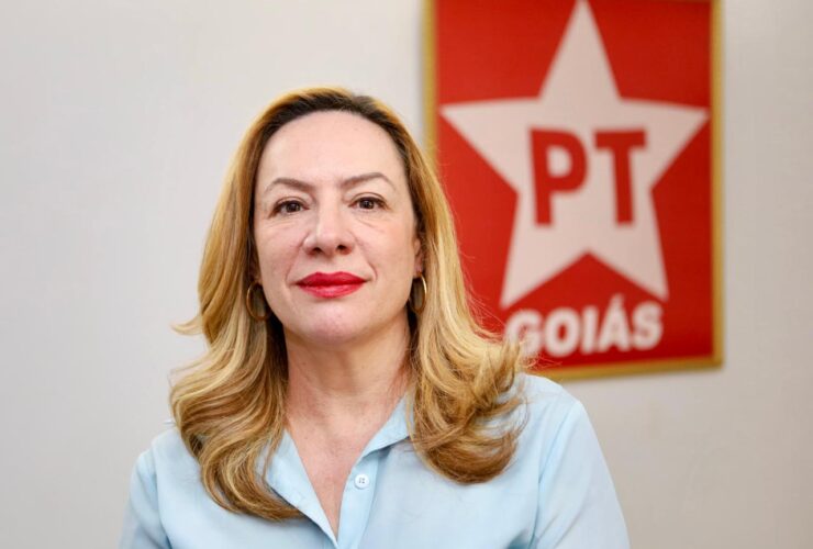 Com 95% dos votos Adriana Accorsi assume presidência do PT-GO