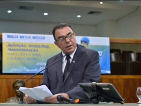 Enquanto deputado estadual, Luiz Cèsar Bueno atuou em defesa das mulheres, dos professores, da educação, da saúde e de infraestrutura para Goiás